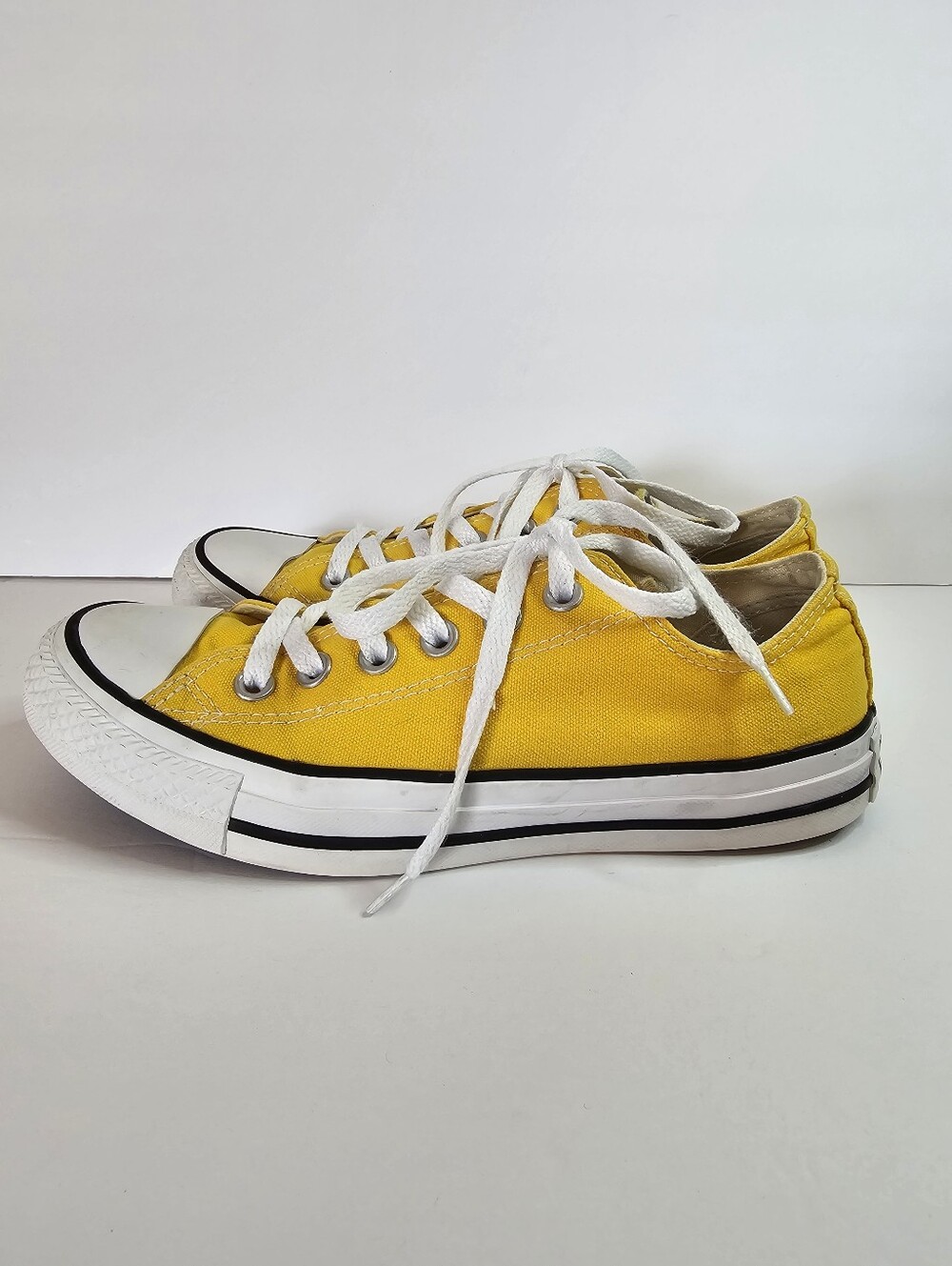Converse All Star Low Top Chuck Taylor Yellow Sz 7 Streetwear Casual Sneakers - Picture 3 of 10